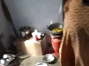 Մեծ սեւ Becca ճակատա ...