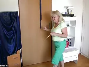 Լավ աղջիկ-դա Չեխական ...